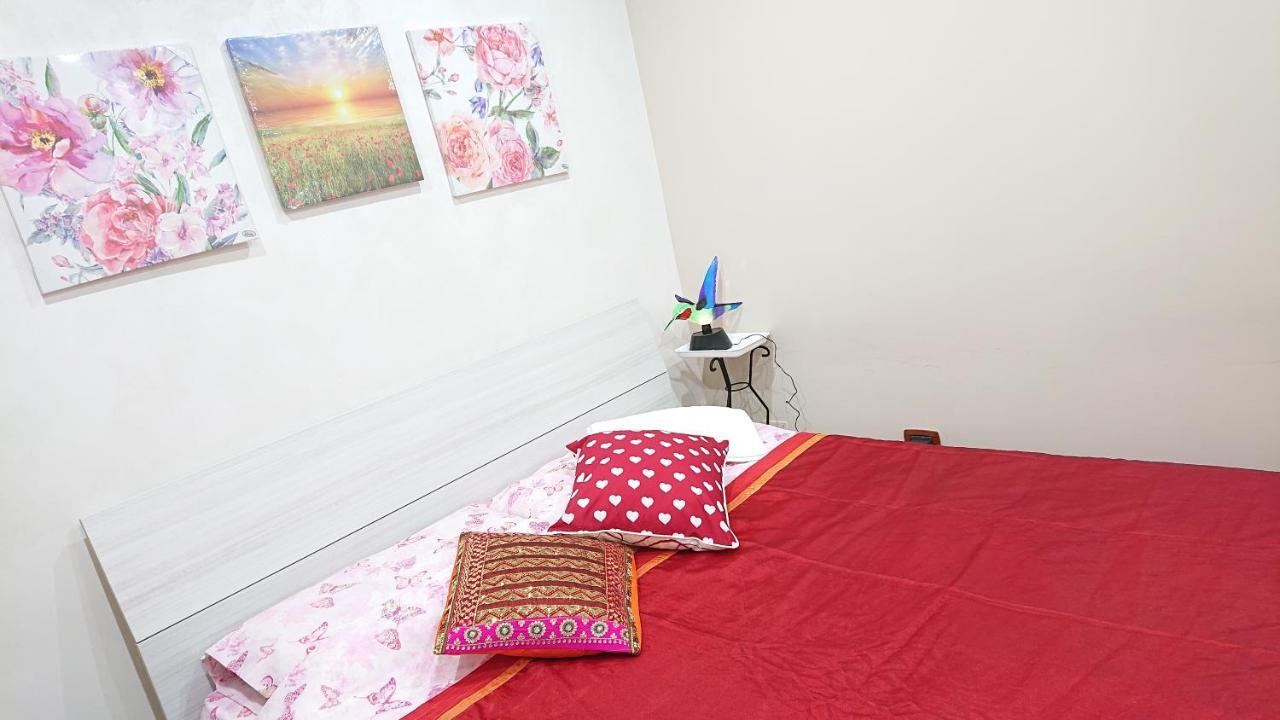 Sky-Terrace In Central Station, 3 Bedrooms Napoli Esterno foto